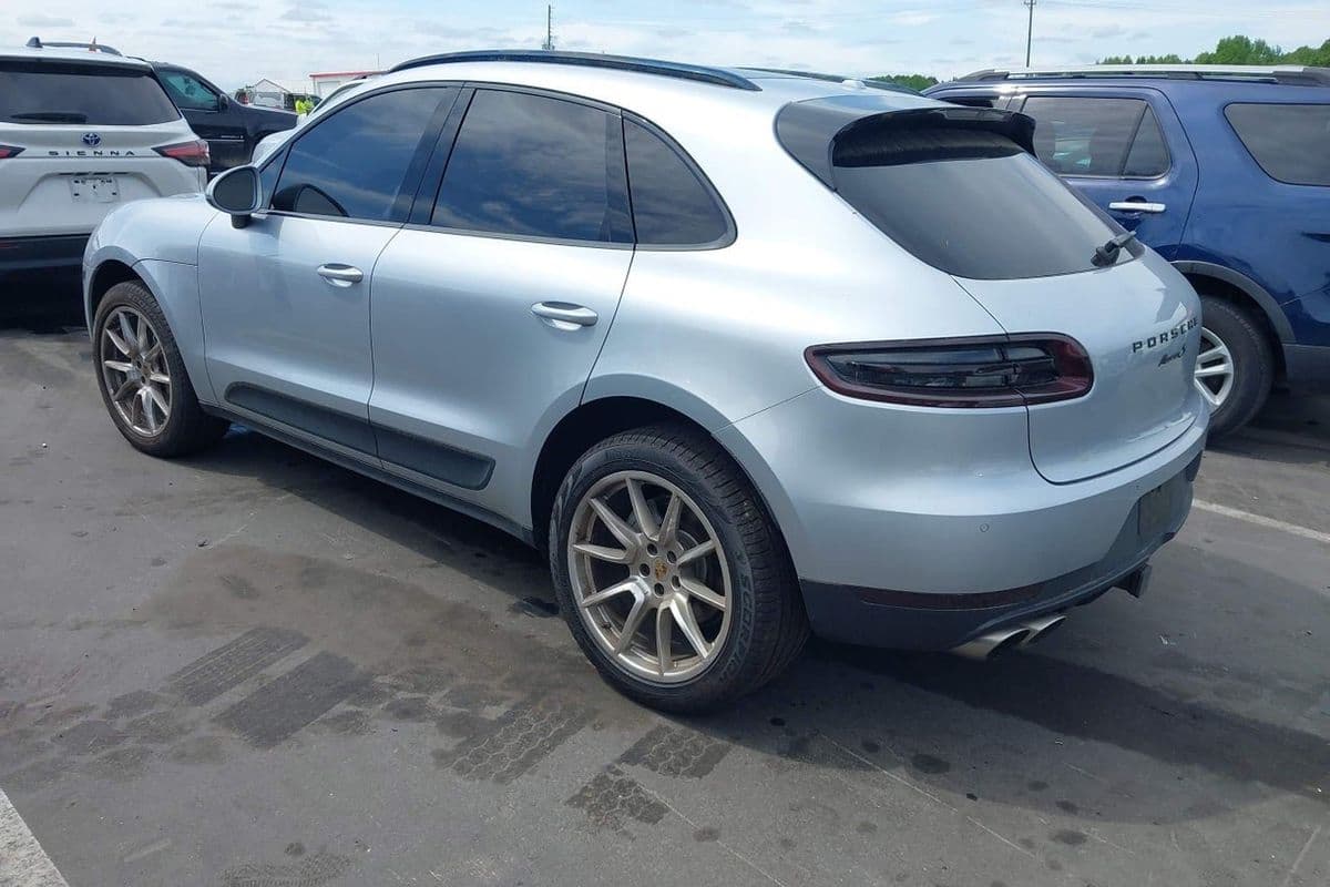 Porsche Macan 2016