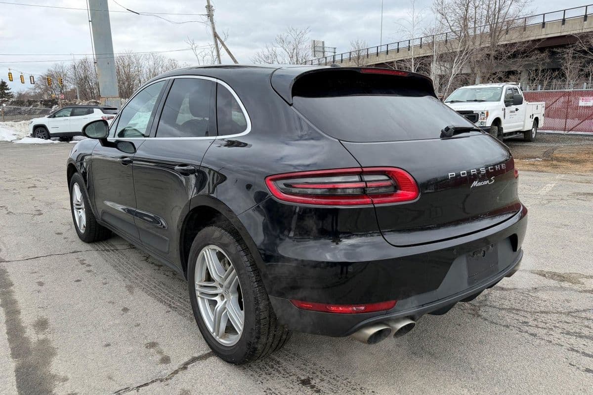 Porsche Macan 2017