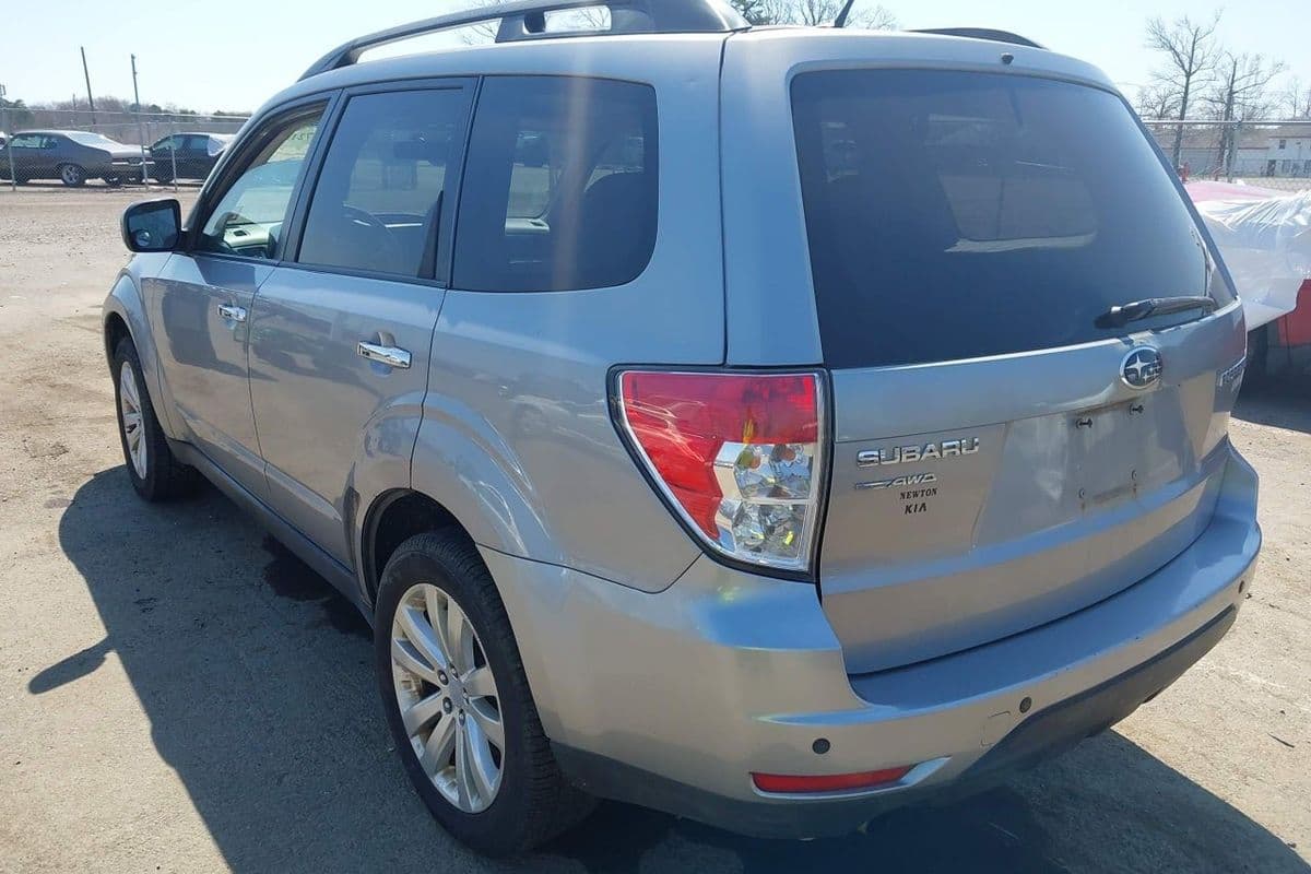 Subaru Forester 2011