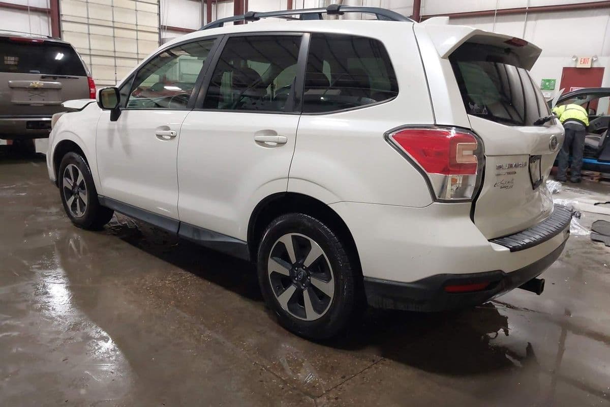 Subaru Forester 2017