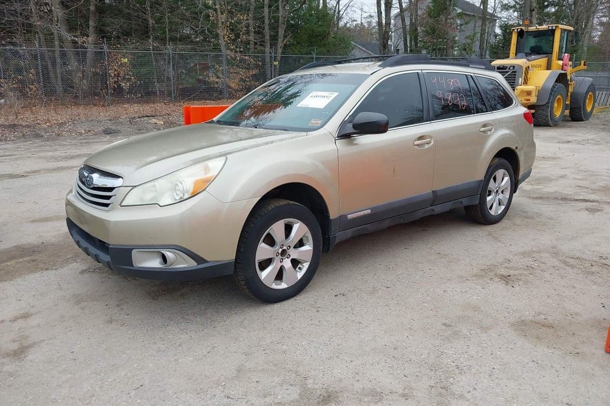 Subaru Outback 2010