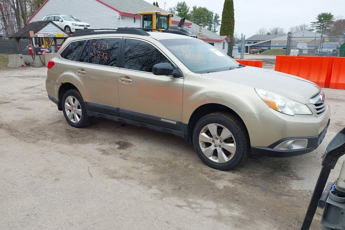 Subaru Outback 2010