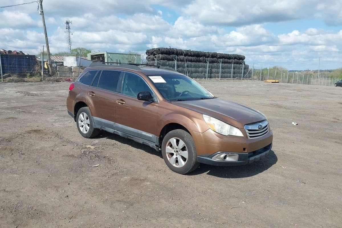 Subaru Outback 2011