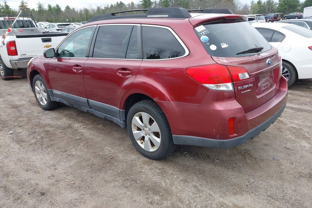 Subaru Outback 2011