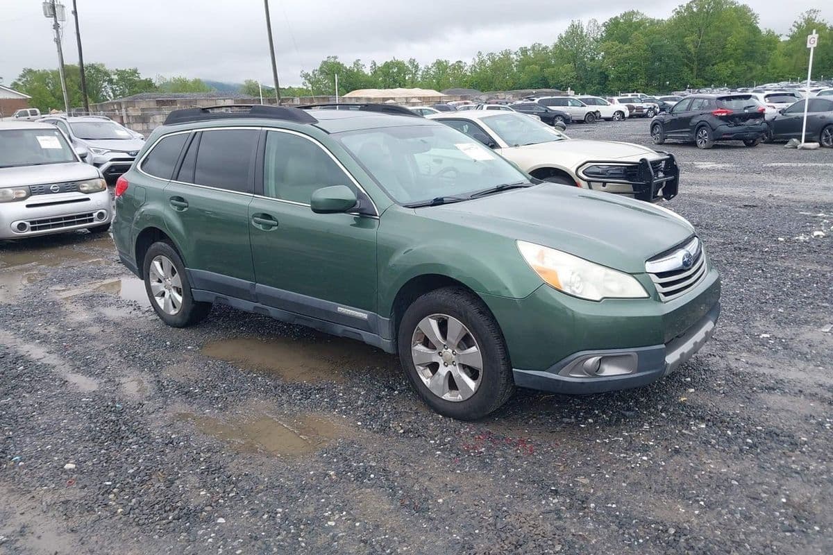 Subaru Outback 2011