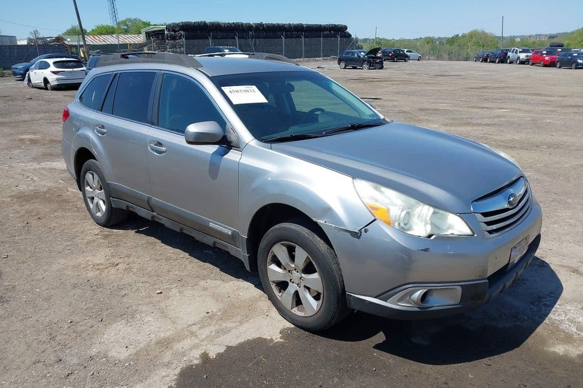 Subaru Outback 2011