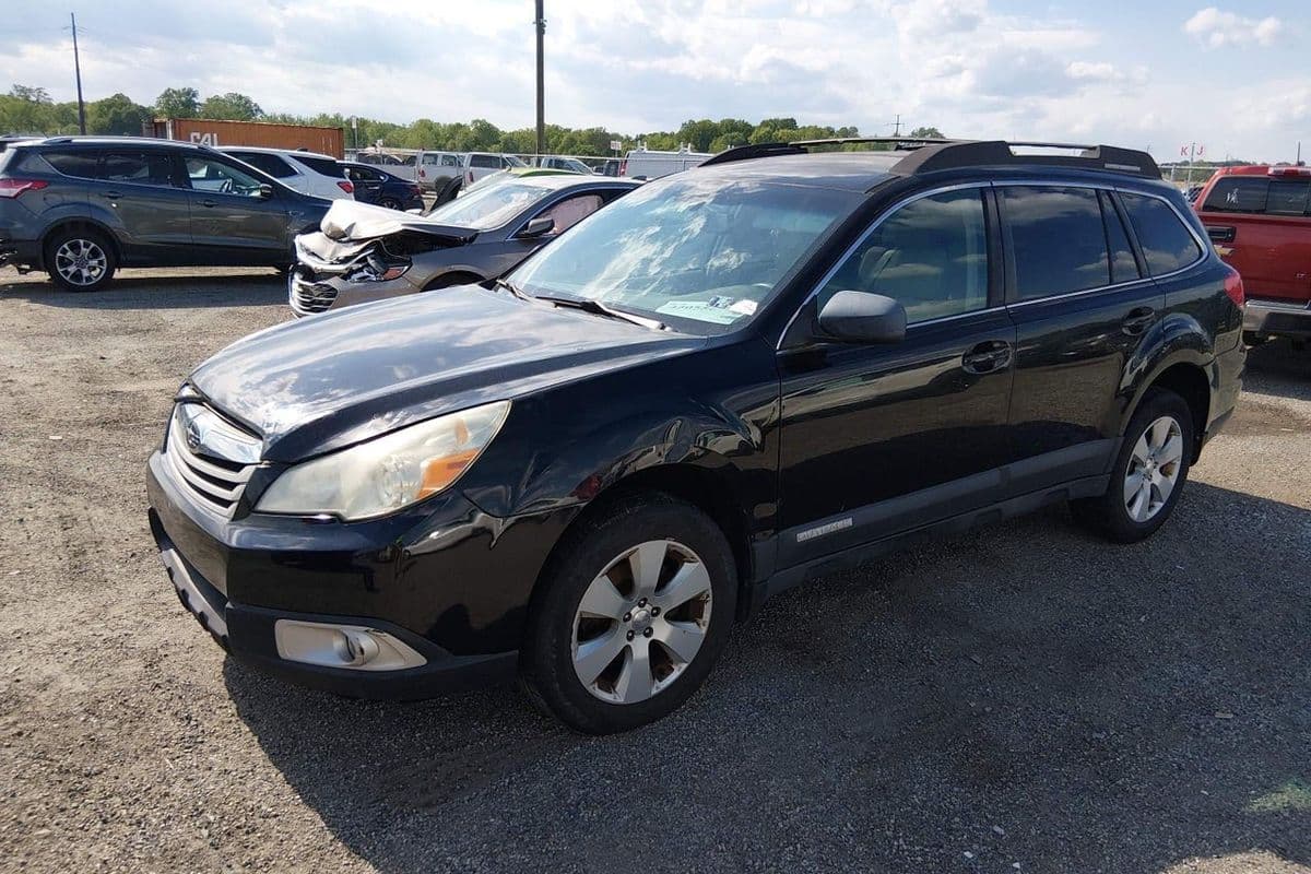 Subaru Outback 2011