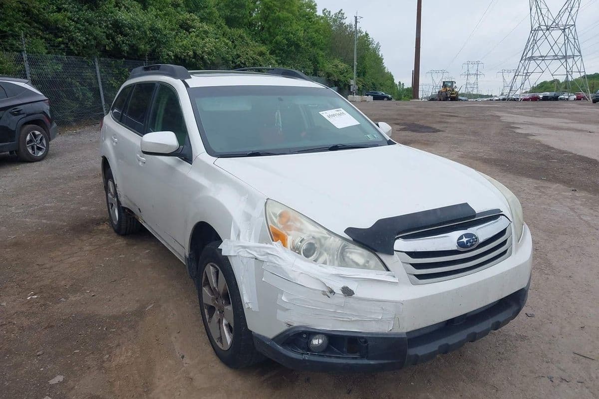 Subaru Outback 2011