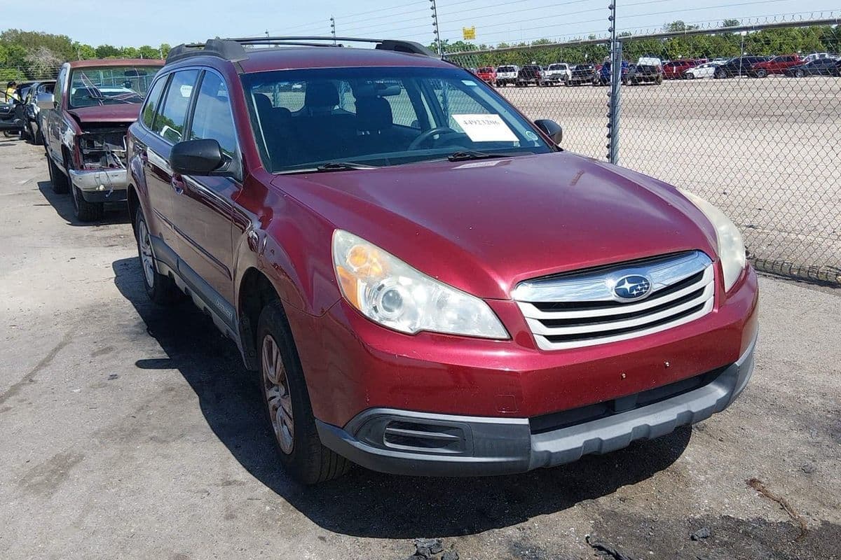 Subaru Outback 2012