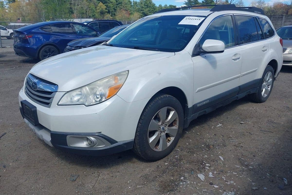 Subaru Outback 2012