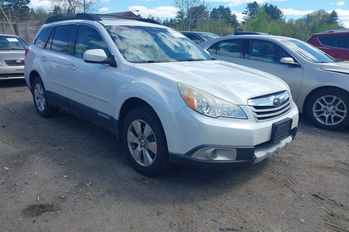 Subaru Outback 2012