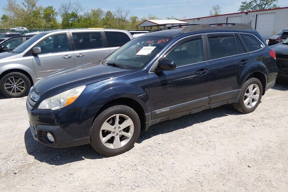 Subaru Outback 2013