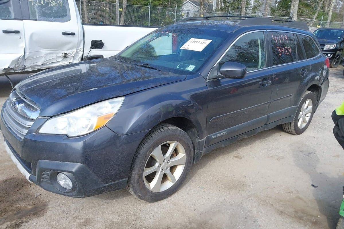 Subaru Outback 2013