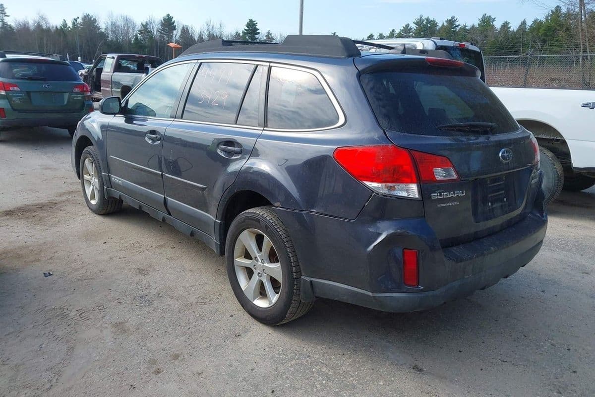 Subaru Outback 2013