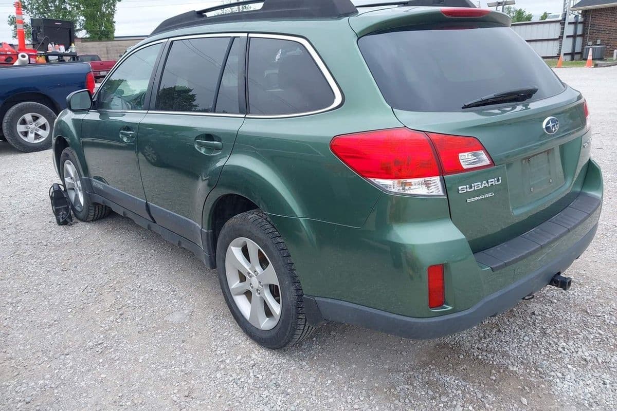 Subaru Outback 2013