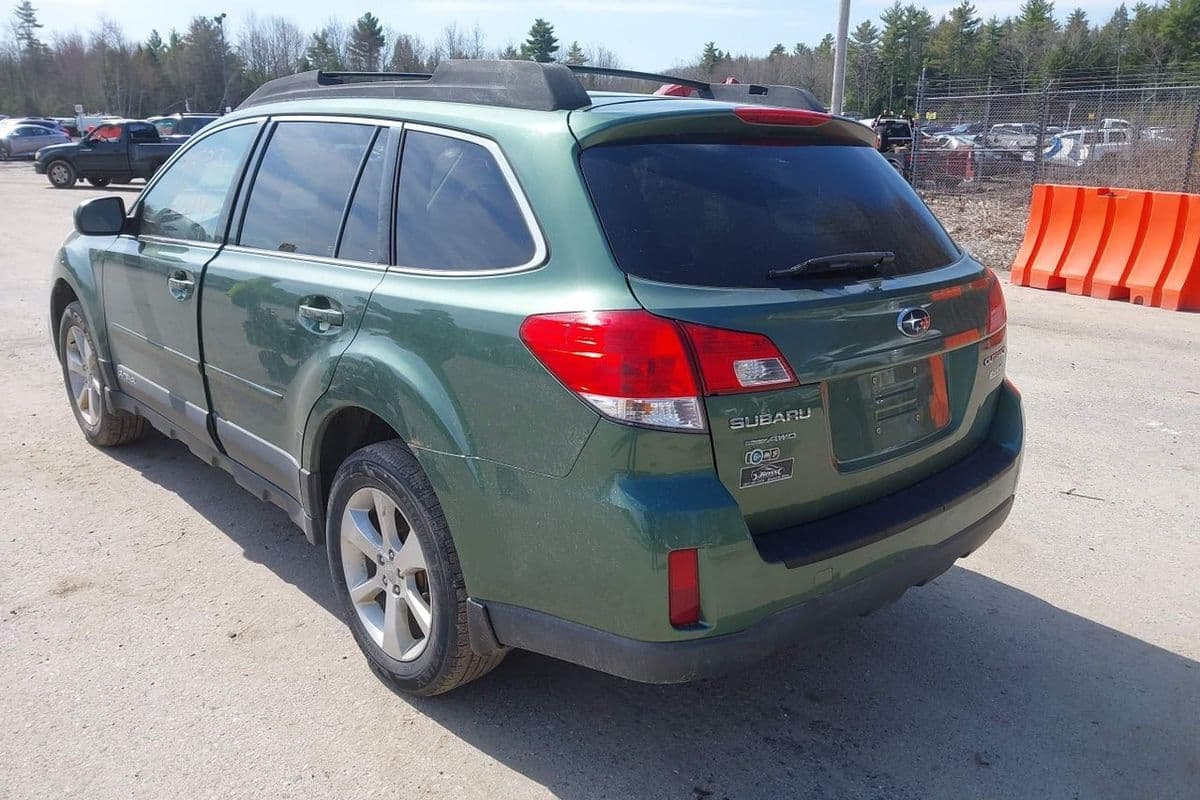 Subaru Outback 2013