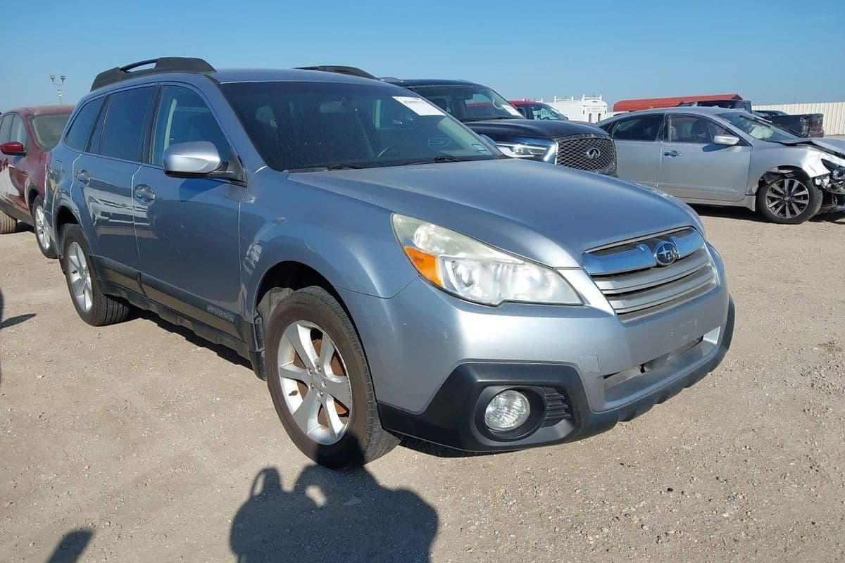 Subaru Outback 2013
