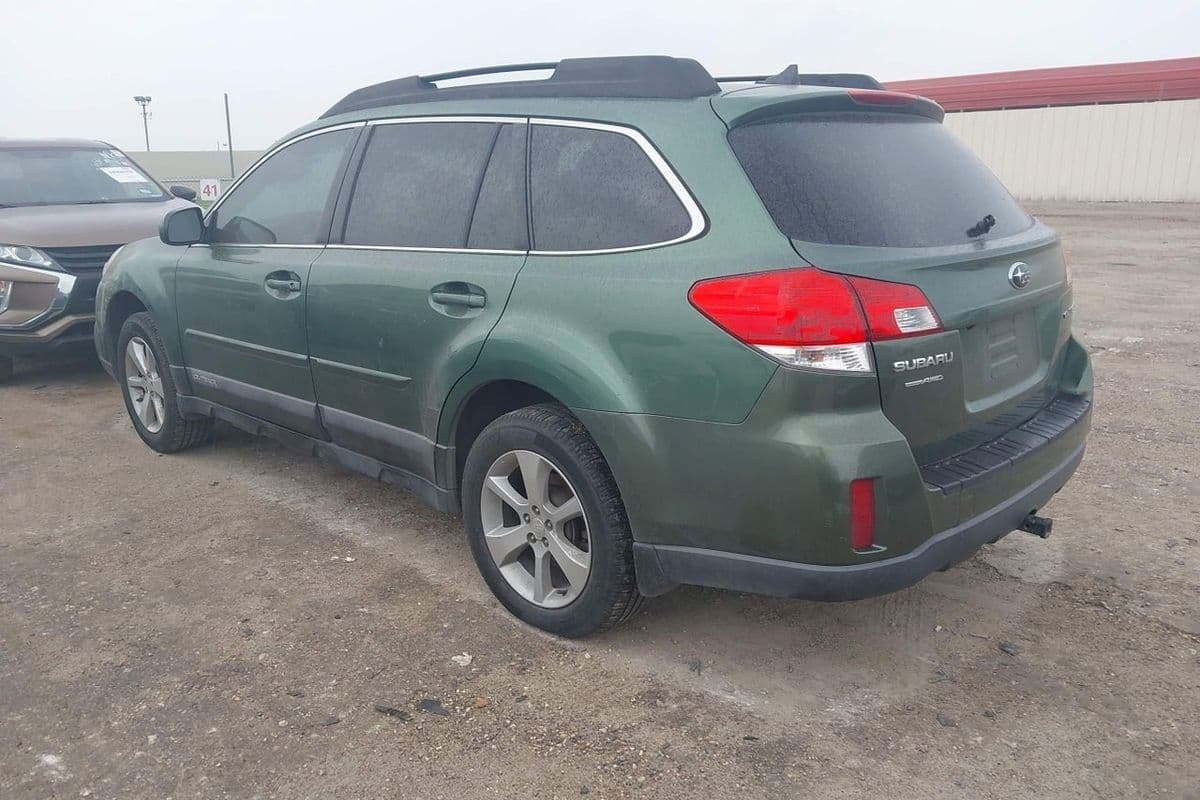 Subaru Outback 2014
