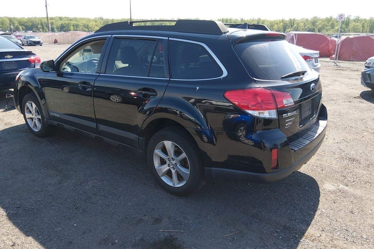 Subaru Outback 2014