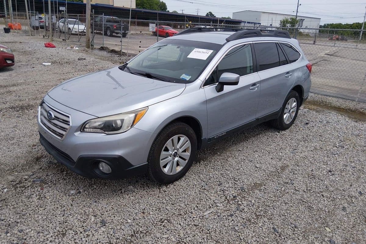 Subaru Outback 2015