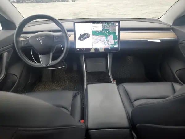 Tesla Model 3 2018