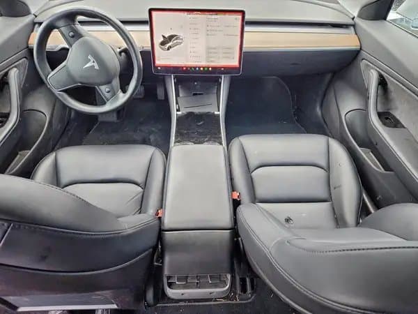 Tesla Model 3 2018