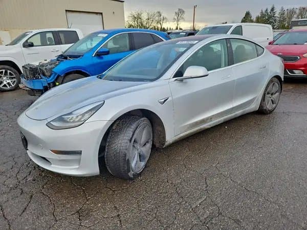Tesla Model 3 2018