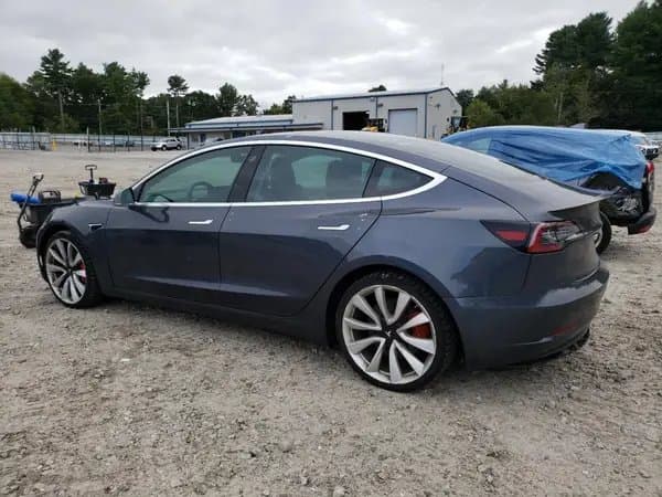 Tesla Model 3 2019