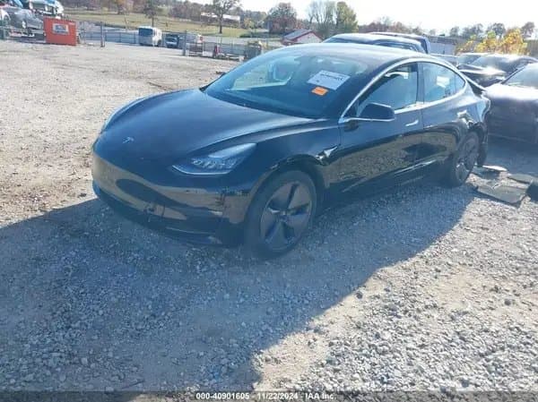 Tesla Model 3 2020