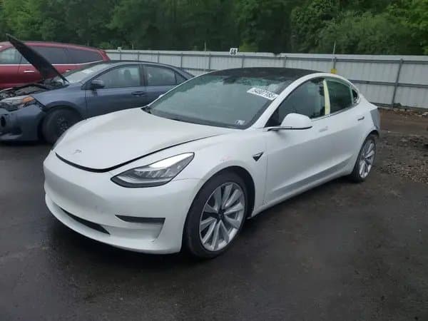 Tesla Model 3 2020