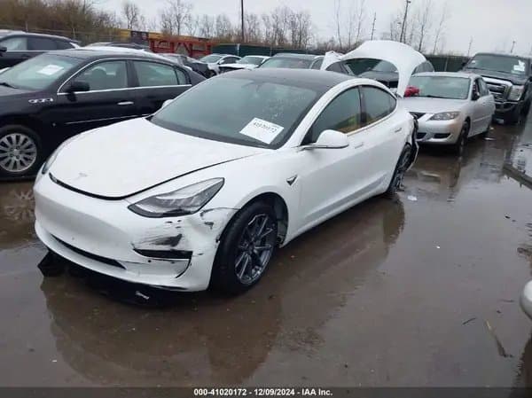 Tesla Model 3 2020