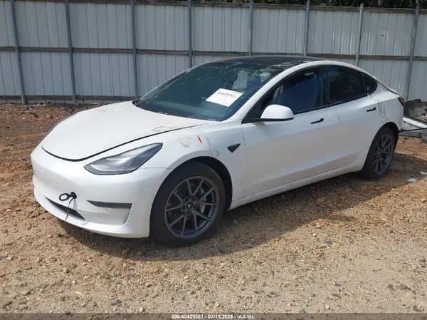 Tesla Model 3 2021