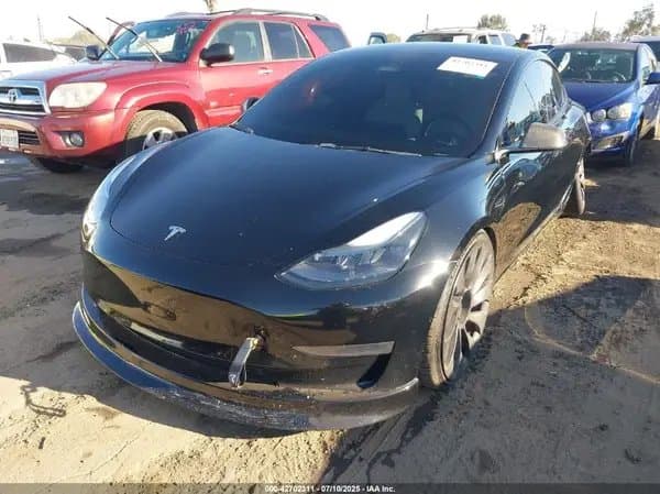 Tesla Model 3 2022