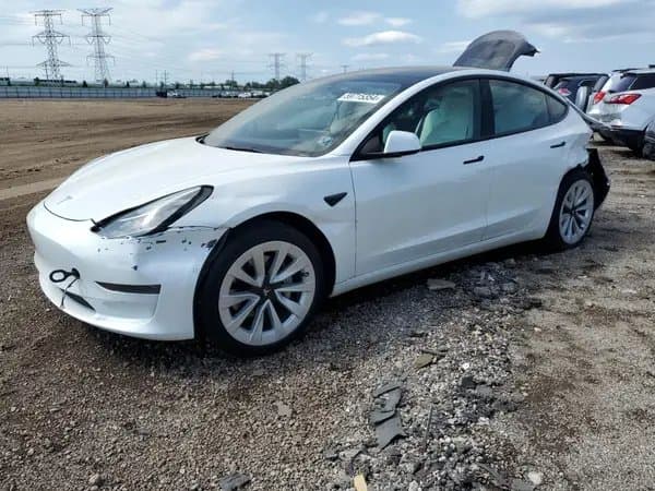 Tesla Model 3 2022