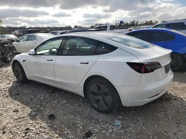 Tesla Model 3 2023