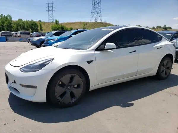 Tesla Model 3 2023