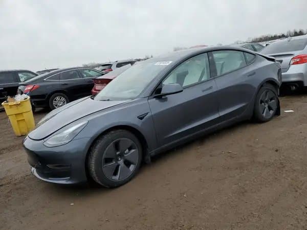 Tesla Model 3 2023