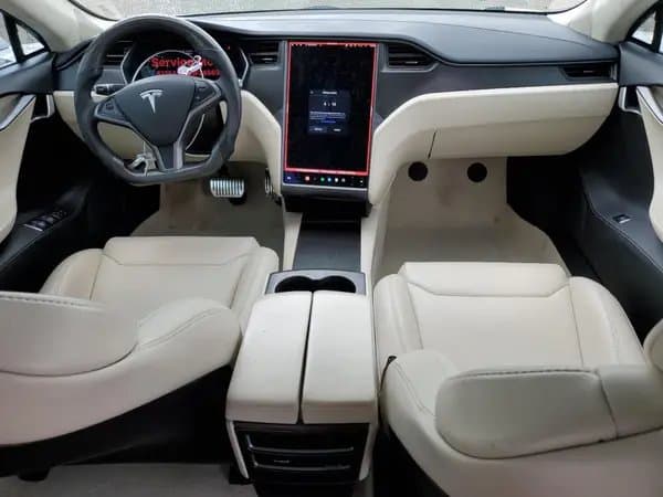 Tesla Model S 2018