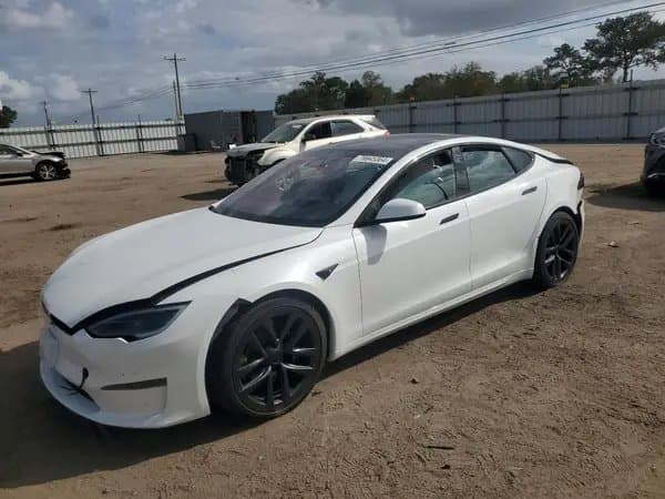 Tesla Model S 2022
