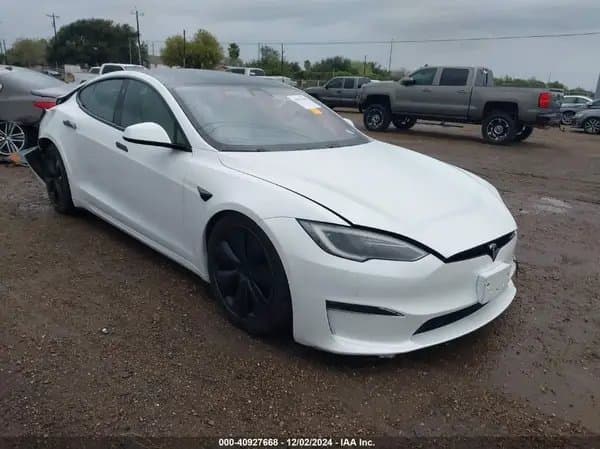 Tesla Model S 2022