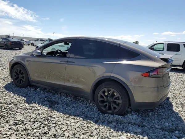 Tesla Model X 2016
