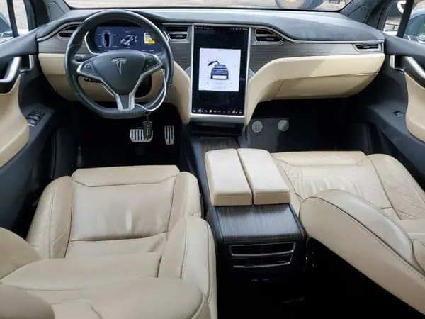 Tesla Model X 2016