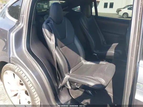 Tesla Model X 2016