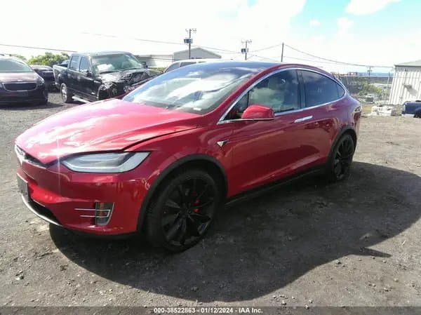 Tesla Model X 2020
