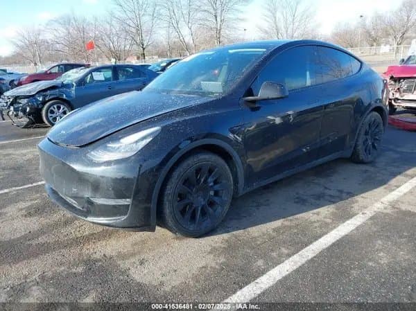 Tesla Model Y 2021