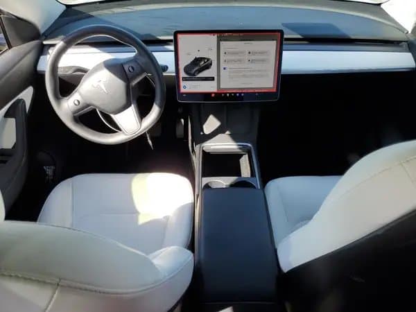 Tesla Model Y 2021