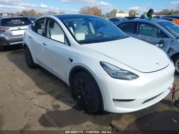 Tesla Model Y 2022