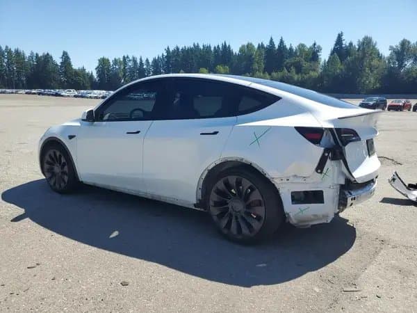 Tesla Model Y 2023