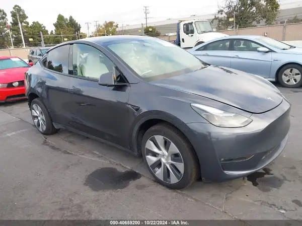 Tesla Model Y 2023