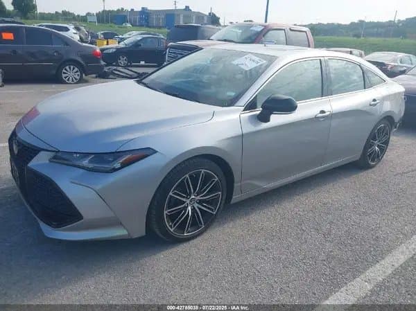 Toyota Avalon 2019